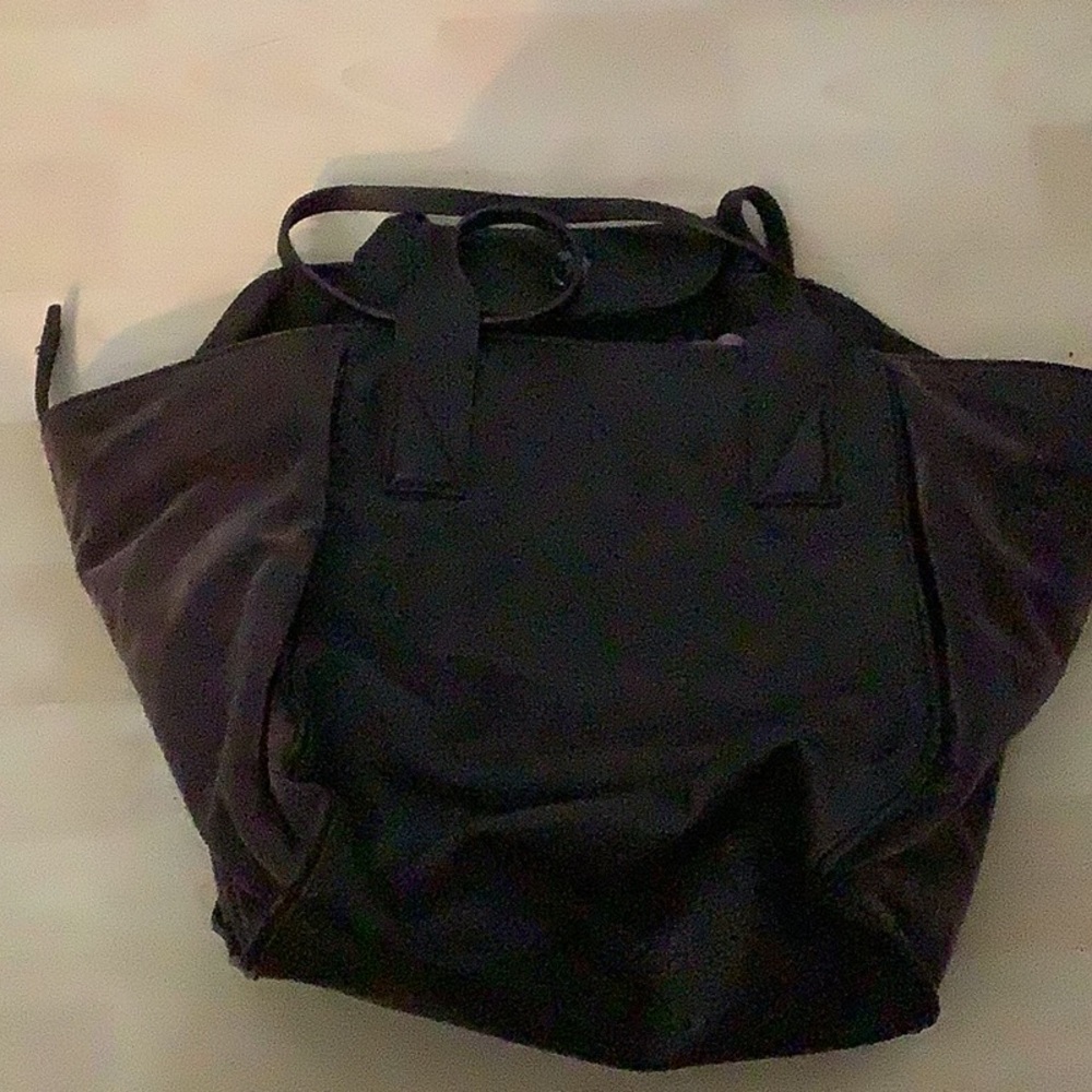 Elegant Black Women's Tote Bag